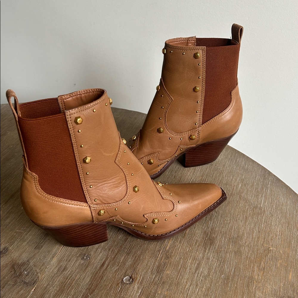 Vince Camuto Norley Studded Leather Western Ankle Booties Women’s Size 5.5 - Picture 16 of 17